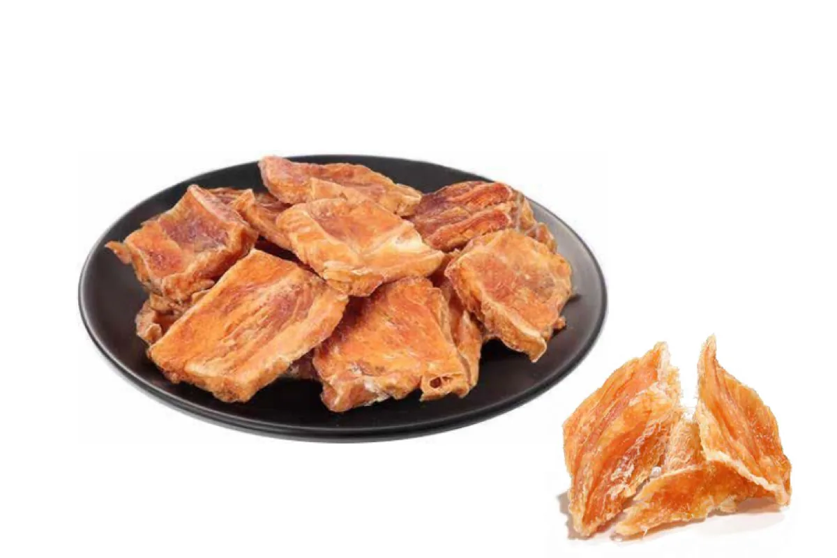 Dried pet treat pieces